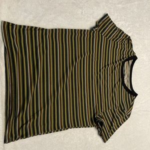 No boundaries stripped shirt size m (7-9)